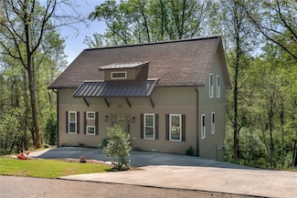 3064 Woodale Cir, Seneca, SC 29678
