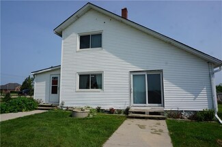 2811 Cedar Bridge Rd, Winterset, IA 50273