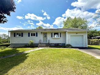 17 Wilson Rd, Brewster, NY 10509