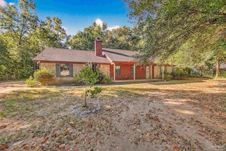 5453 Hamilton Ln, Milton, FL 32571