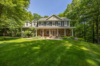 155 Garrigus Ct, Wolcott, CT 06716
