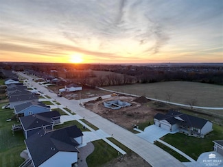 8586 William Dr, Blue, KS 66502
