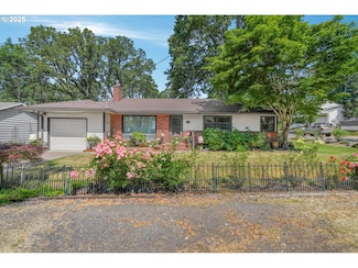 3227 SE Westview Ave, Milwaukie, OR 97267