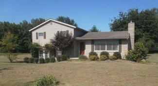 8005 N County Road 600 W, Gaston, IN 47342