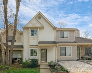 4102 N Course Dr, Charlotte, NC 28277