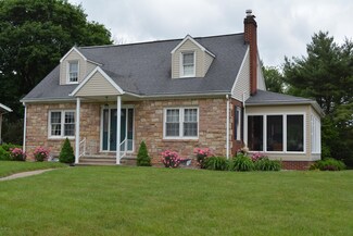 323 Boiardi Ln, Milton, PA 17847