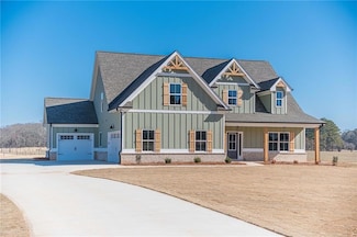 257 Pinewood Dr, Covington, GA 30016