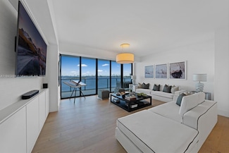 788 NE 23rd St Unit 601, Miami, FL 33137
