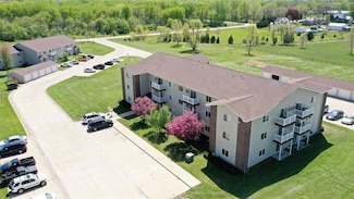 400 13th NW Oelwein Ave, Oelwein, IA 50662