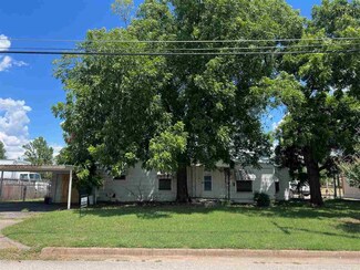 1008 Wolcott Ln, Wichita Falls, TX 76306