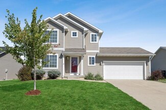 375 SE Carefree Ln, Waukee, IA 50263