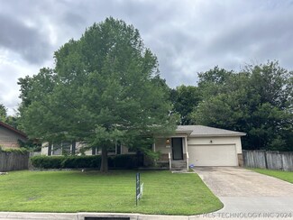 3726 S Sandusky Ave, Tulsa, OK 74135