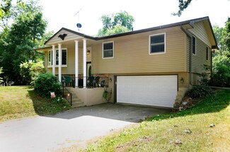 41933 135th St, Waseca, MN 56093
