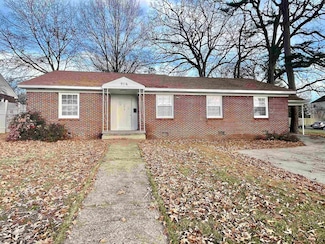 916 N Pine St, Florence, AL 35630