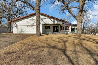 409 6th St SE, Long Prairie, MN 56347