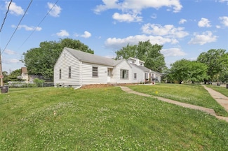 2900 48th Place, Des Moines, IA 50310