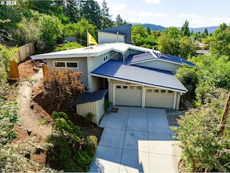 3085 Kincaid St, Eugene, OR 97405
