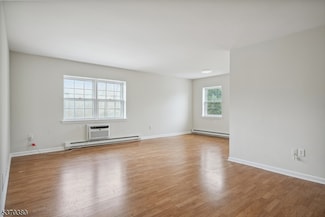 206 Main St Unit 13, Millburn, NJ 07041