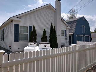652 Acton Ridge Rd, East Wakefield, NH 03830