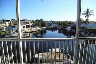 698 NE Spanish River Blvd Unit 31, Boca Raton, FL 33431