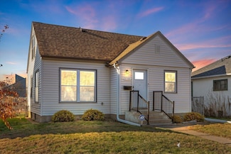 5732 Longfellow Ave, Minneapolis, MN 55417