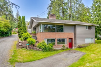 3822 Shelby Rd, Lynnwood, WA 98087