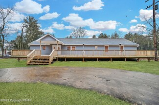 2305 Clearview Ave, Stroudsburg, PA 18360