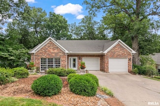 2109 Timbercrest Dr, Springfield, IL 62702