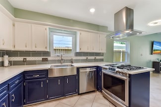 15111 Forest Lodge Dr, Houston, TX 77070