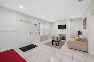 51 NW 49th St Unit 1, Miami, FL 33127