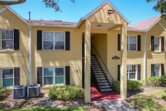 2013 Dixie Belle Dr Unit 2013J, Orlando, FL 32812