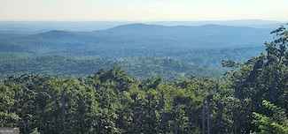 38 High Summit Dr, Talking Rock, GA 30175