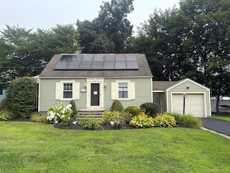 36 Wintergreen Ave, Newburgh, NY 12550