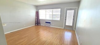 139 Coventry F, West Palm Beach, FL 33417