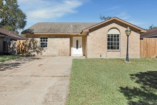 719 Midland Ct, Houston, TX 77060