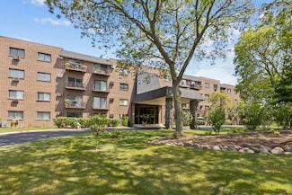 235 N Mill Rd Unit 115B, Addison, IL 60101