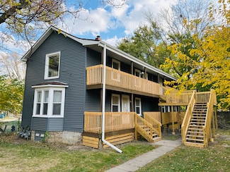220 S Entrance Ave, Kankakee, IL 60901