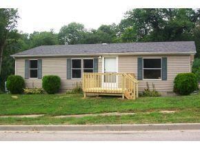 16535 S Broadway St, Moores Hill, IN 47032