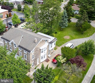 559 Righter St, Philadelphia, PA 19128