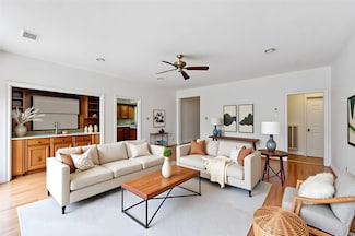 8015 Democracy Ct, Spring, TX 77379