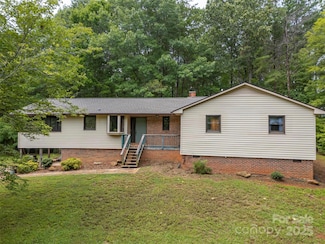 307 Owl Hollow Rd, Mill Spring, NC 28756