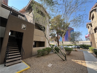 4200 S Valley View Blvd Unit 2092, Las Vegas, NV 89103