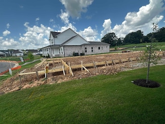 40 Rambling Rex Dr, Piperton, TN 38017