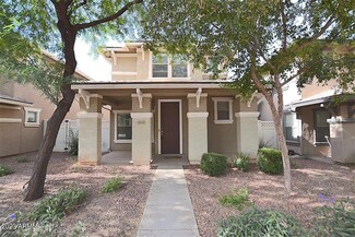 1053 S Deerfield Ln, Gilbert, AZ 85296
