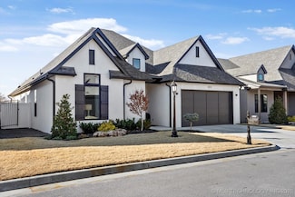 1222 N 71st Place, Broken Arrow, OK 74014