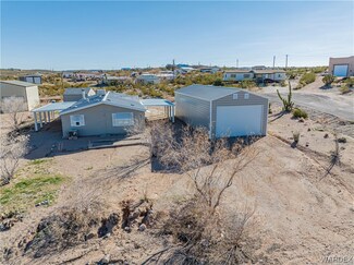 880 Price Dr, Meadview, AZ 86444