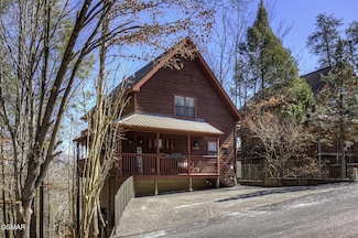 3503 Brook Stone Way, Pigeon Forge, TN 37863