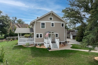 1929 Ridgeway Dr SE, Cedar Rapids, IA 52403