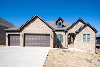 1905 Tapped Maple Dr, Sherwood, AR 72120