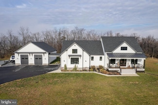 172 Winding Hill Rd, Winchester, VA 22603